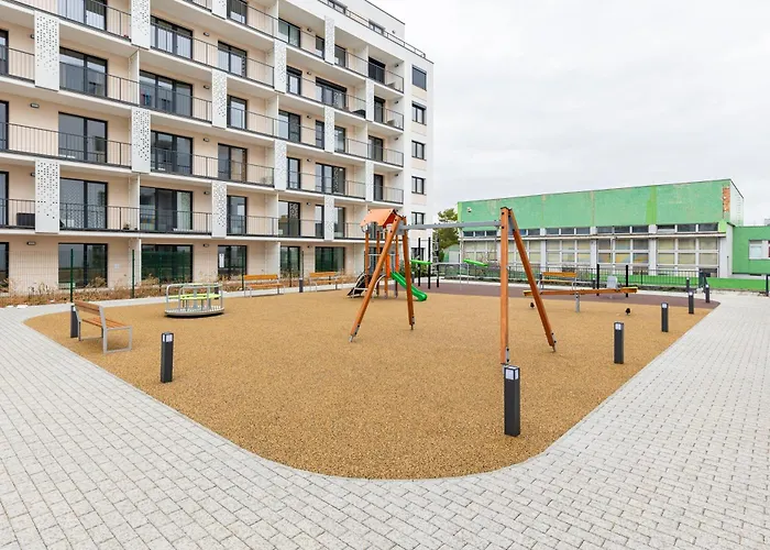 招待所 Sunny Haven: Modern 2br,garage, Wifi,stream 布拉迪斯拉发