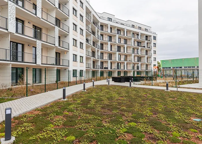 Sunny Haven: Modern 2br,garage, Wifi,stream Gasthuis