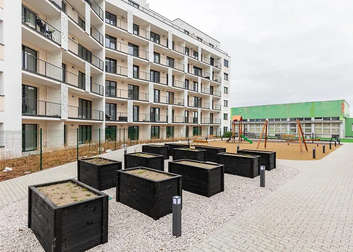 Sunny Haven: Modern 2br,garage, Wifi,stream Gasthuis