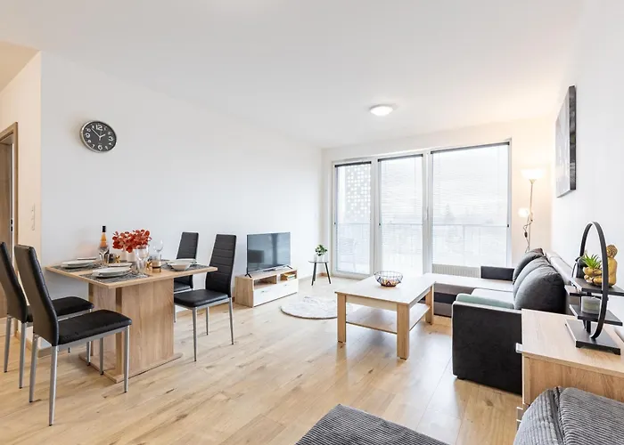 Гостьовий будинок Sunny Haven: Modern 2br,garage, Wifi,stream *